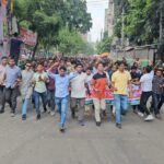 চকবাজারে ব্যবসায়ী হত্যার দৃষ্টান্তমূলক শাস্তির দাবিতে জবি ছাত্রদলের বিক্ষোভ