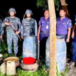 মহেশখালীতে যৌথ বাহিনীর অভিযান, ৭০০ লিটার চোলাই মদ জব্দ