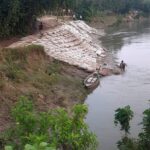 চাঁদাবাজের চাপ ও দৌরাত্বে অতিষ্ঠ ঠিকাদার, পলাশবাড়ীতে পাউবোর নদী ভাঙন রোধ প্রকল্পের কাজ বন্ধ