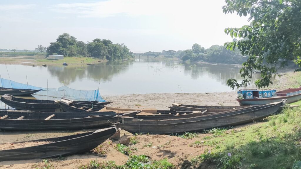 দোয়ারাবাজারে প্রশাসনের সাহসী উদ্যোগে চিলাই নদীর বালু লুট বন্ধ 