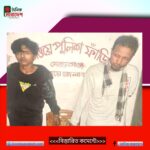 ঢাকা-মোহনগঞ্জ রোডে ট্রেন যাত্রীদের গলায় ছুরি ঠেকিয়ে ডাকাতিকালে আটক দুই