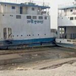 ব্রহ্মপুত্রে নাব্যতা সংকট: ফেরি চলাচলে চিলমারী-রৌমারী রুটে ভোগান্তি